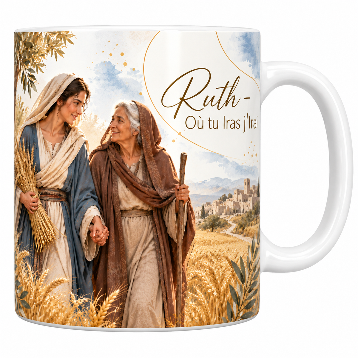 Mug céramique blanche 330 ml illustré de Ruth tenant une gerbe d'épis et de Noémi appuyée sur son bâton, marchant main dans la main au bord d'un champ moissonné, avec Bethléem au loin, et le titre Ruth, Où tu Iras j'Irai en lettres dorées