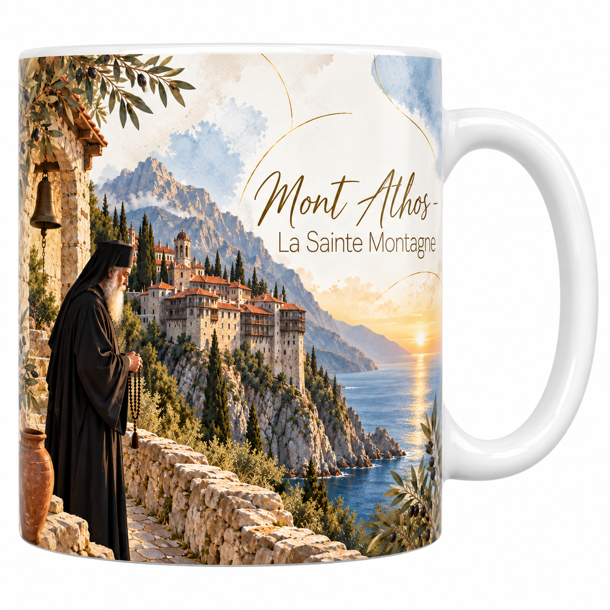 Mug céramique blanche 330 ml illustré d'un moine orthodoxe en robe noire égrenant un chapelet devant un monastère accroché à la falaise, avec la montagne et la mer au soleil couchant, et le titre Mont Athos, la Sainte Montagne en lettres dorées