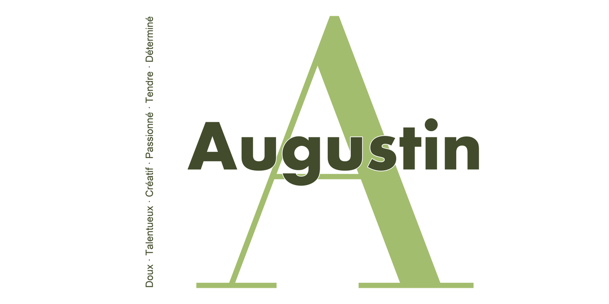 Visuel à plat du mug prénom Augustin : initiale A pleine hauteur, prénom Augustin centré et ligne verticale « Doux · Talentueux · Créatif · Passionné · Tendre · Déterminé »