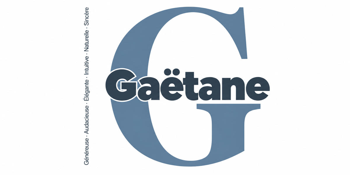 Visuel à plat du mug prénom Gaëtane : initiale G pleine hauteur, prénom Gaëtane centré et ligne verticale « Généreuse · Audacieuse · Élégante · Intuitive · Naturelle · Sincère »