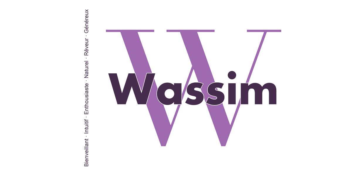 Visuel à plat du mug prénom Wassim : initiale W pleine hauteur, prénom Wassim centré et ligne verticale « Bienveillant · Intuitif · Enthousiaste · Naturel · Rêveur · Généreux »