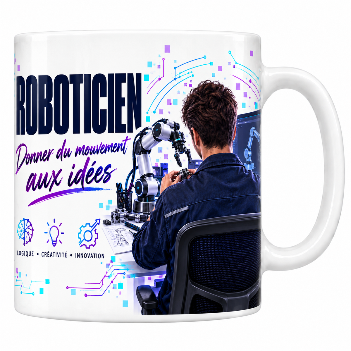 Mug roboticien en céramique blanche 330 ml, décor de circuits imprimés bleu et violet, le mot ROBOTICIEN en grand et la phrase manuscrite Donner du Mouvement aux Idées, un roboticien de dos devant ses bras robotisés, trois valeurs logique, créativité, innovation