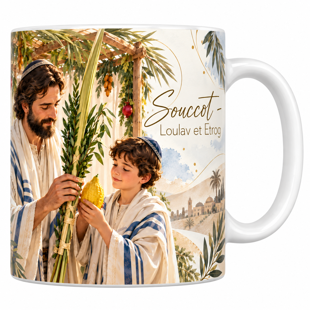 Mug céramique blanche 330 ml illustré de Souccot à l'aquarelle, un homme en talit tendant un loulav à un jeune garçon qui tient un étrog, le toit de branchages de la soucca et ses grenades suspendues, les collines au fond et le titre Souccot - Loulav et Etrog en lettres dorées