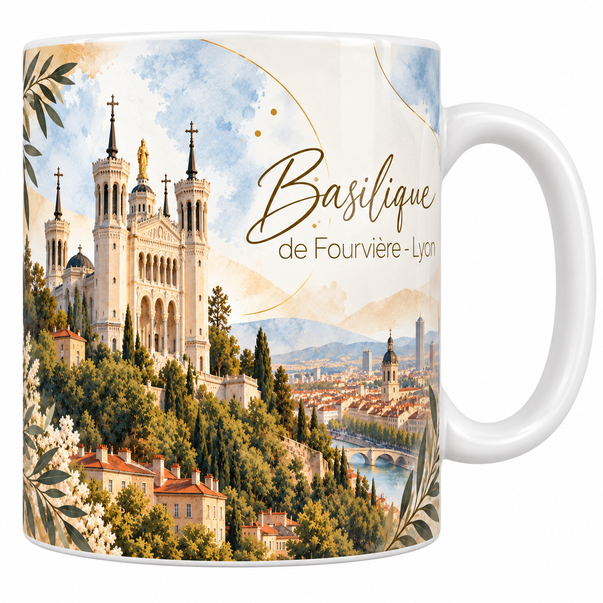 Mug céramique blanche 330 ml illustré de la basilique de Fourvière et de ses quatre tours sur la colline, sa Vierge dorée, les toits de Lyon et la Saône en contrebas, avec le titre Basilique de Fourvière, Lyon en lettres dorées