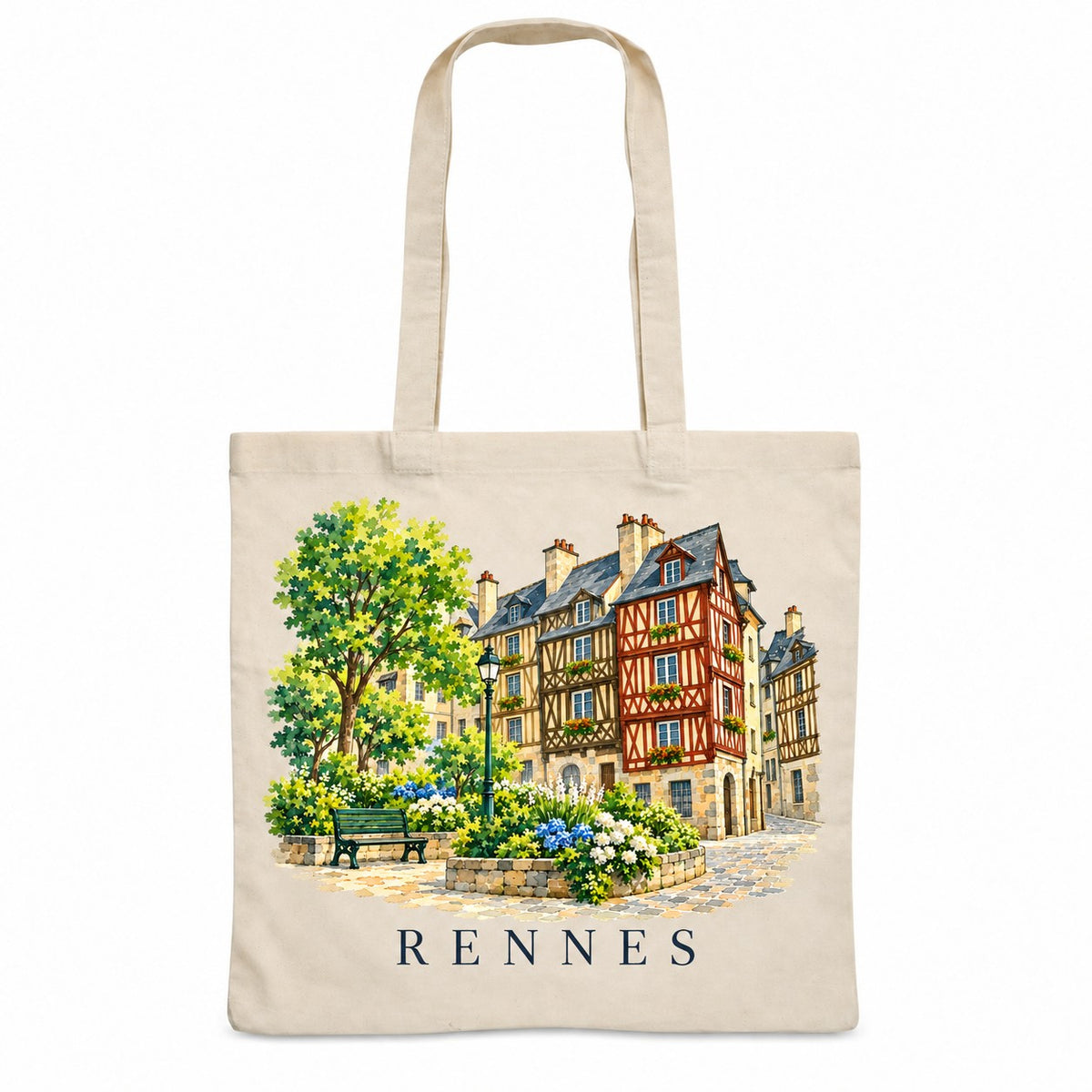 Tote bag Rennes Essentiel, sac plat en coton naturel 140 g/m² de 38 × 42 cm, illustration aquarelle des maisons à pans de bois et d'un parc fleuri