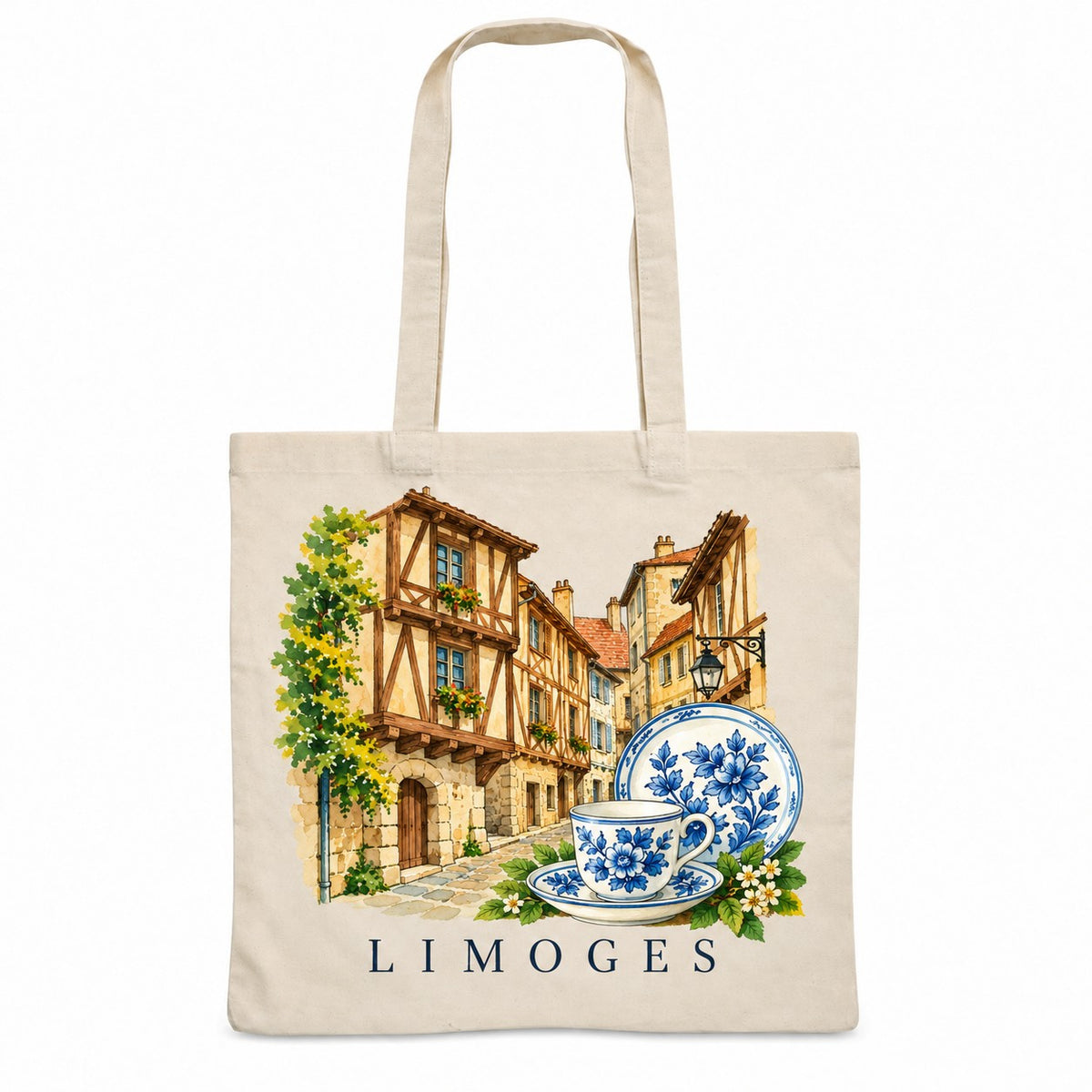 Tote bag Limoges Essentiel, sac plat en coton naturel 140 g/m² de 38 × 42 cm, illustration aquarelle des maisons à colombages et de la porcelaine bleue