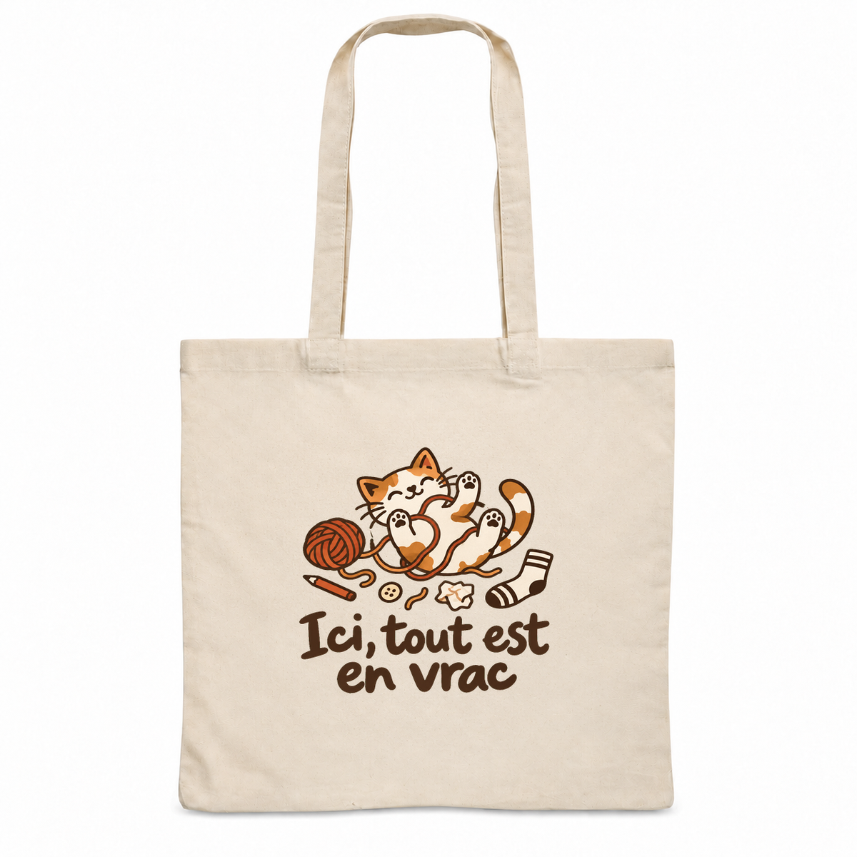 Tote bag « Ici, tout est en vrac » Essentiel, sac plat en coton naturel 140 g/m² de 38 × 42 cm, dessin naïf d'un chat qui joue avec une pelote au milieu d'un joyeux désordre
