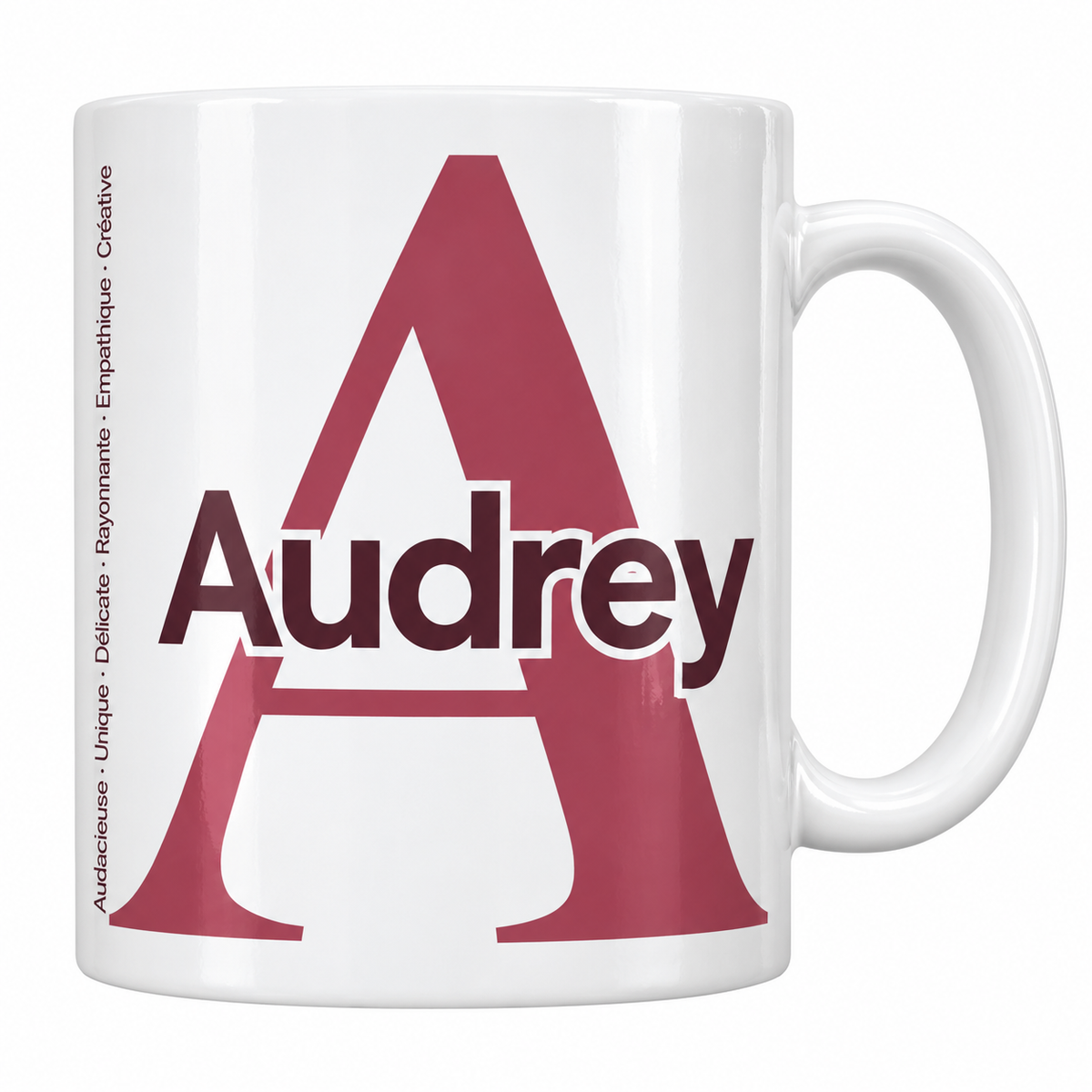Mug blanc céramique 330 ml prénom Audrey : grande initiale A, prénom Audrey en lettres bold et six qualités verticales sur le côté