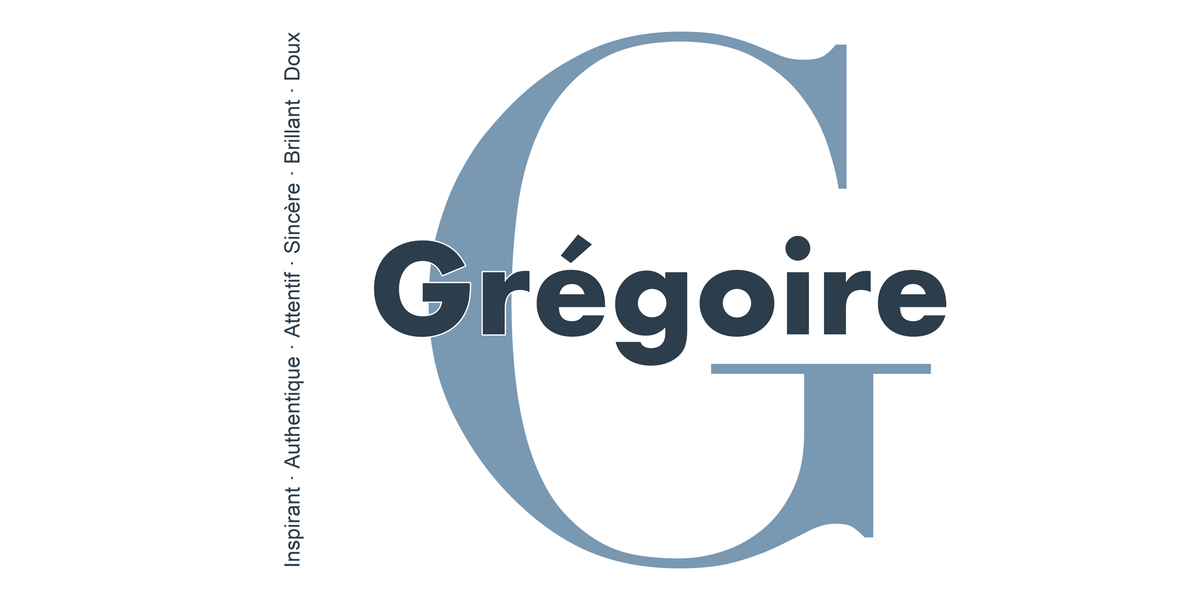 Visuel à plat du mug prénom Grégoire : initiale G pleine hauteur, prénom Grégoire centré et ligne verticale « Inspirant · Authentique · Attentif · Sincère · Brillant · Doux »