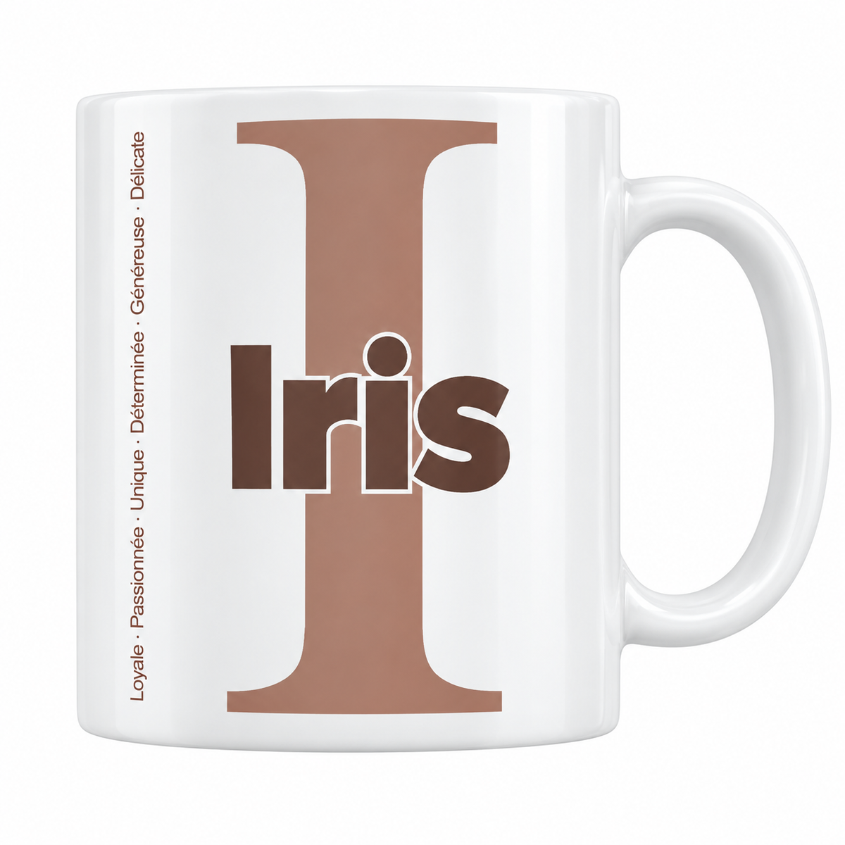 Mug blanc céramique 330 ml prénom Iris : grande initiale I, prénom Iris en lettres bold et six qualités verticales sur le côté