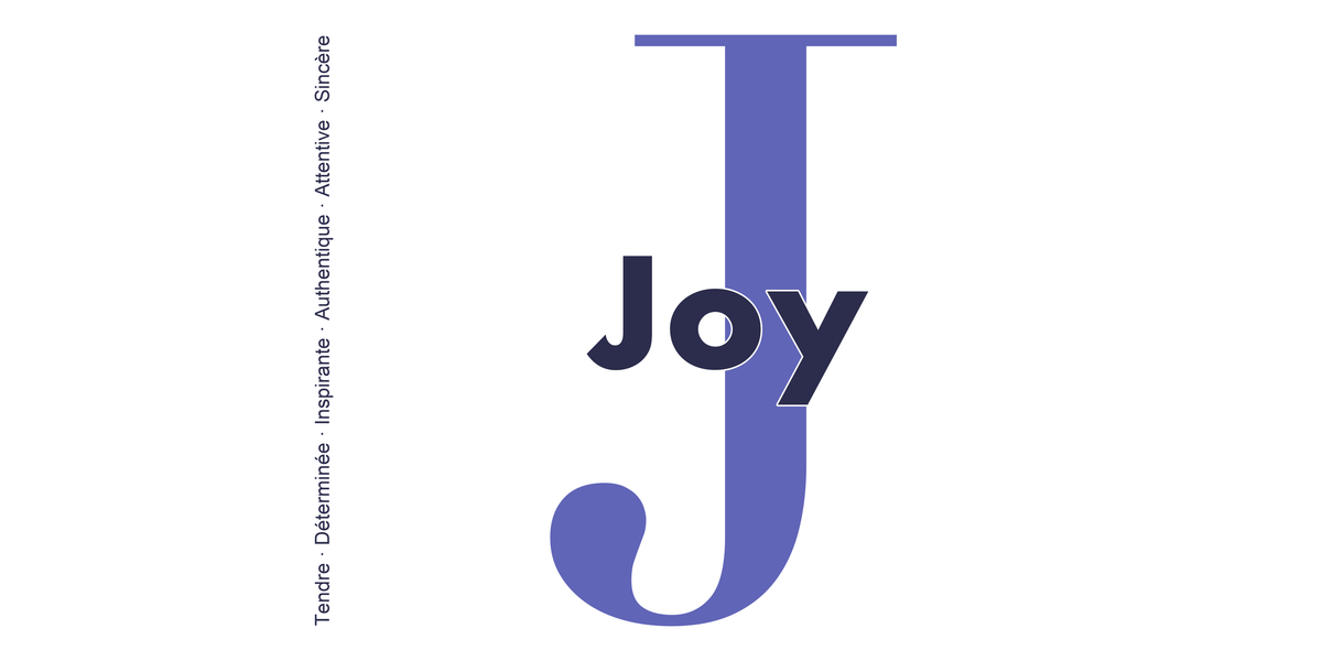 Visuel à plat du mug prénom Joy : initiale J pleine hauteur, prénom Joy centré et ligne verticale « Tendre · Déterminée · Inspirante · Authentique · Attentive · Sincère »
