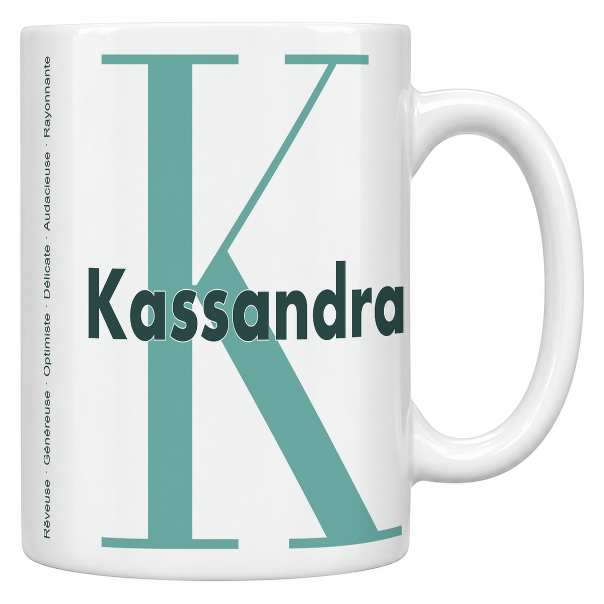Mug blanc céramique 330 ml prénom Kassandra : grande initiale K, prénom Kassandra en lettres bold et six qualités verticales sur le côté