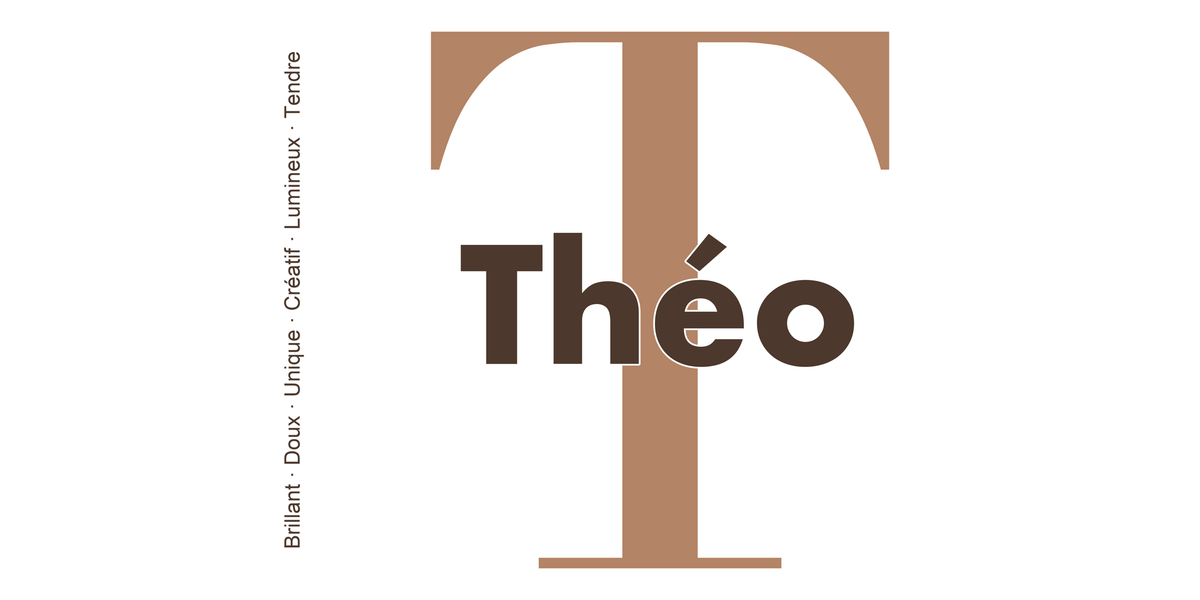 Visuel à plat du mug prénom Théo : initiale T pleine hauteur, prénom Théo centré et ligne verticale « Brillant · Doux · Unique · Créatif · Lumineux · Tendre »