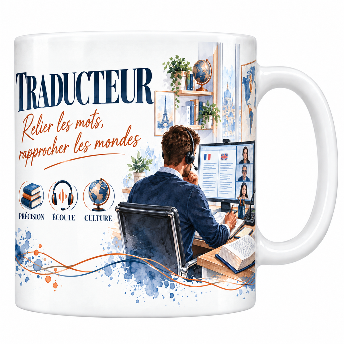 Mug traducteur en céramique blanche 330 ml, aquarelle bleu marine et cuivre, le mot TRADUCTEUR en grand et la mention manuscrite Relier les Mots, Rapprocher les Mondes, un traducteur au casque assis de dos devant ses dictionnaires, trois valeurs précision, écoute, culture